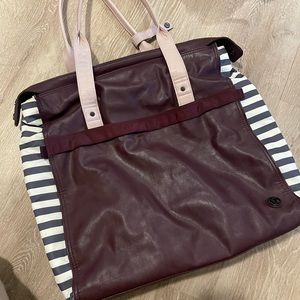 Lululemon gym bag